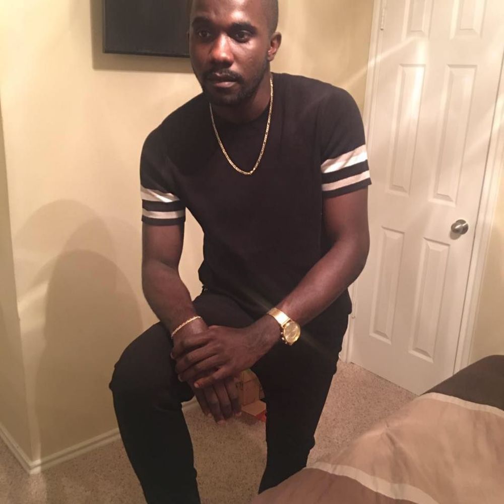 Meet your Posher, Ugo